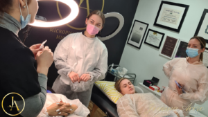 Cursos Joanacero (Post para Twitter)